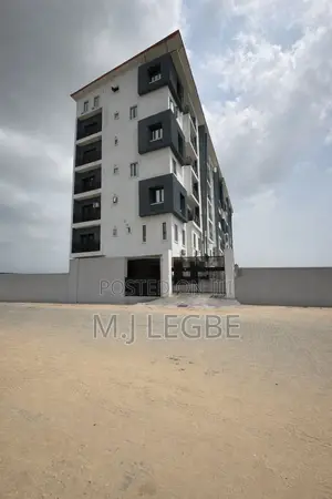 3bdrm Apartment in Ikate, Lekki for rent