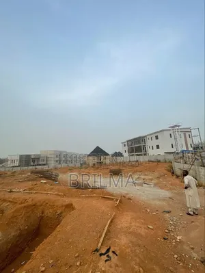 300sqm Plot of Land in Wuye for Sale!