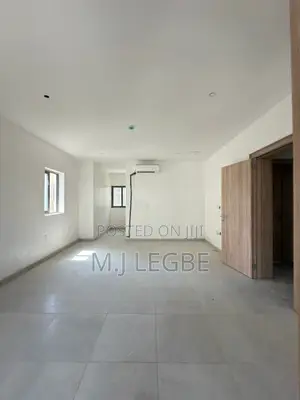 4bdrm Duplex in Osapa, Lekki for rent