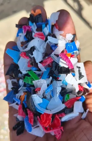 Crushed Recycled Pp/Pet Covers/Caps