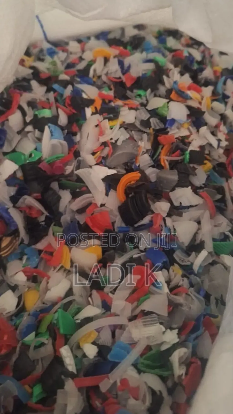 Crushed Recycled Pp/Pet Covers/Caps