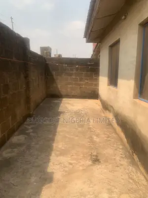 2bdrm Bungalow in Wakajaye for sale