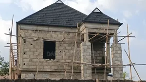 4bdrm Duplex in Ipaja / Ipaja for sale