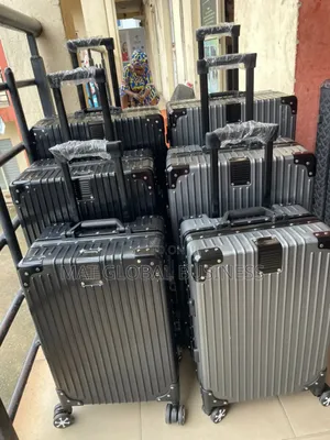 Aluminum Frame Travel Box