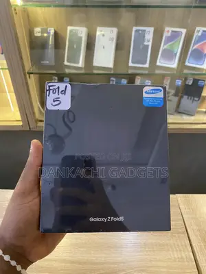New Samsung Galaxy Z Fold 5 256 GB Black
