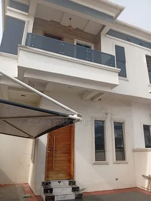 4bdrm House in Lafiaji for sale