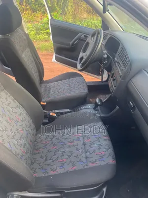 Volkswagen Golf 1996 White