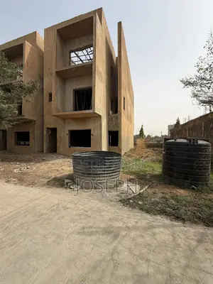 4bdrm Townhouse/Terrace in Mbora Garden Estate, Jabi for sale