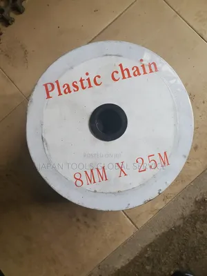 Plastic Chain 8mm by 25mater