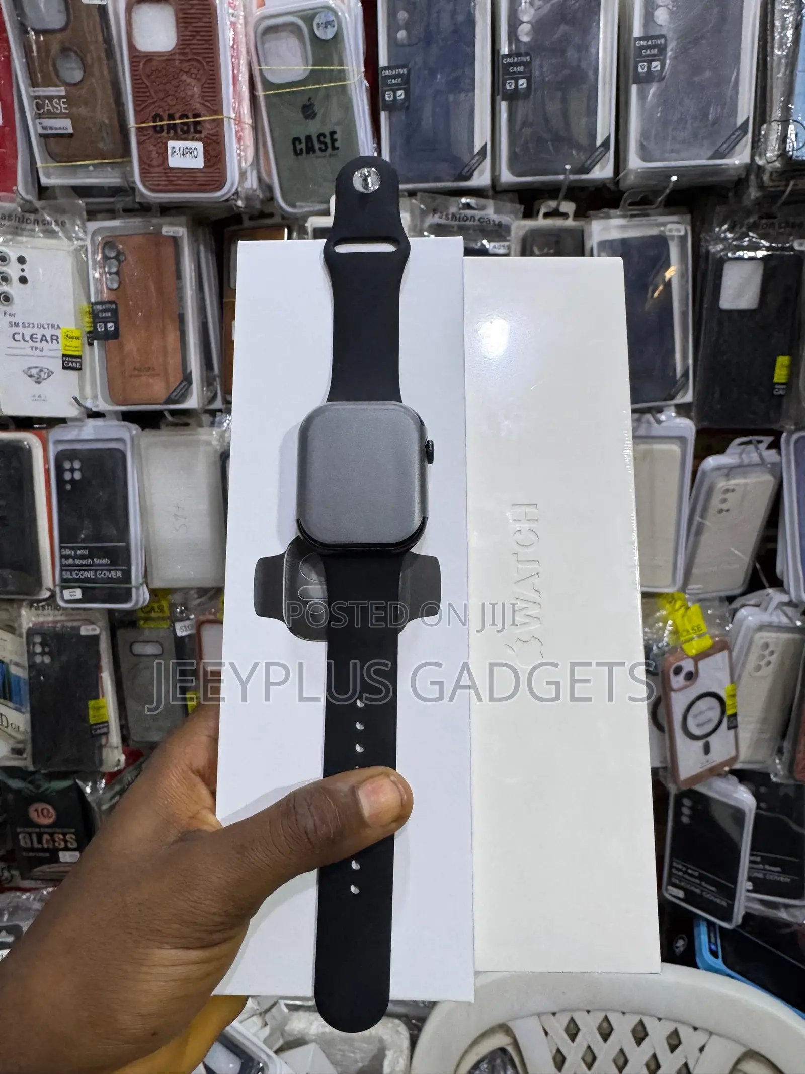 Apple Watch Series 11 Dubai Version