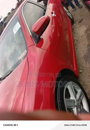 Toyota Camry SE 4dr Sedan (2.5L 4cyl 6A) 2012 Red
