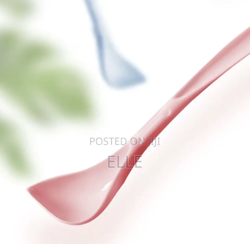 Durable Plastic Pet Food Spoon for Dogs and Cats