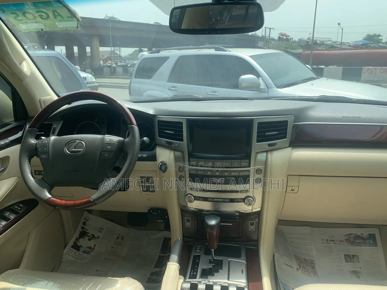 Lexus LX 570 AWD 2016 Gold