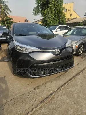 Toyota C-HR 2020 Gray