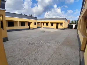 1bdrm Block of Flats in Makurdi for sale