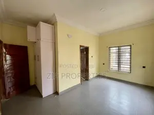 5bdrm Duplex in Ikota for rent