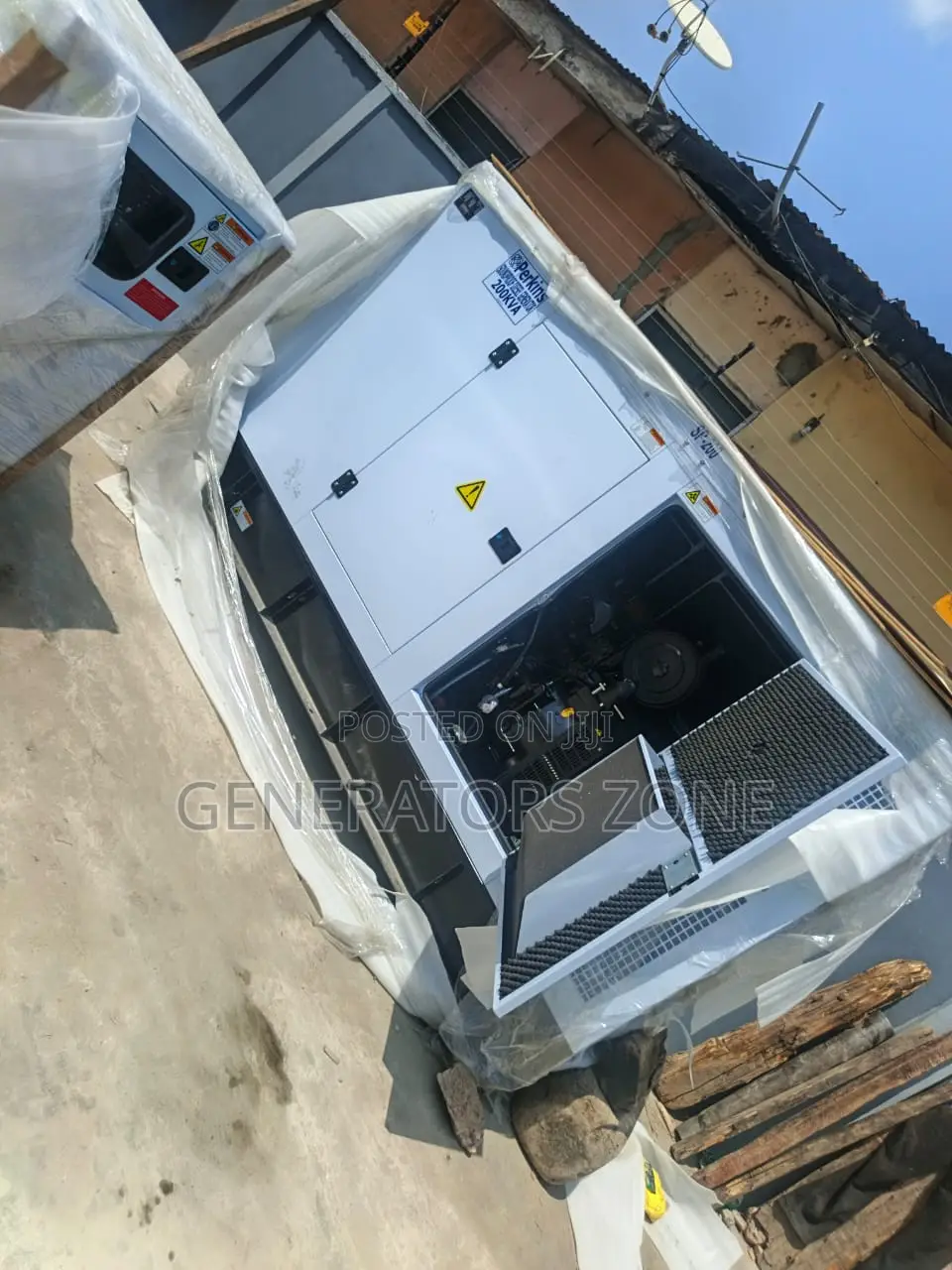 200kva Diesel Generator With Perkins Motor