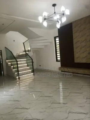 4bdrm Duplex in Chevron for rent
