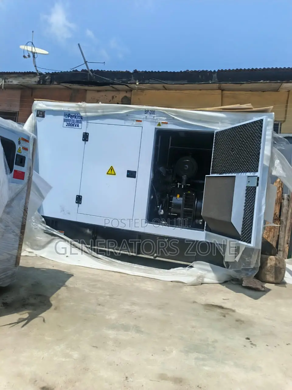 Perkins 200kva Acoustic Canopy Generator