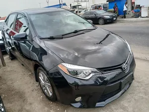 Toyota Corolla LE Plus 4dr Sedan (1.8L 4cyl CVT) 2014 Black