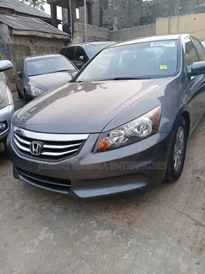 Honda Accord Sedan SE 2011 Gray