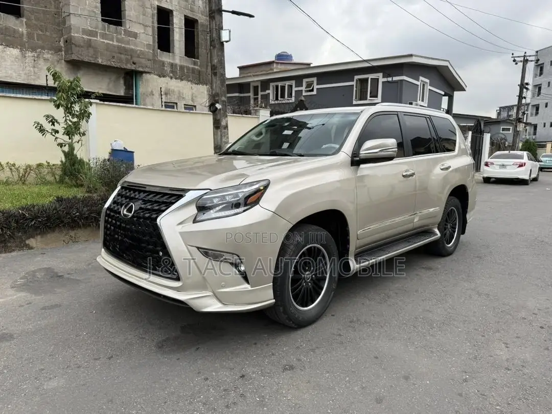 Lexus GX 2013 Gold