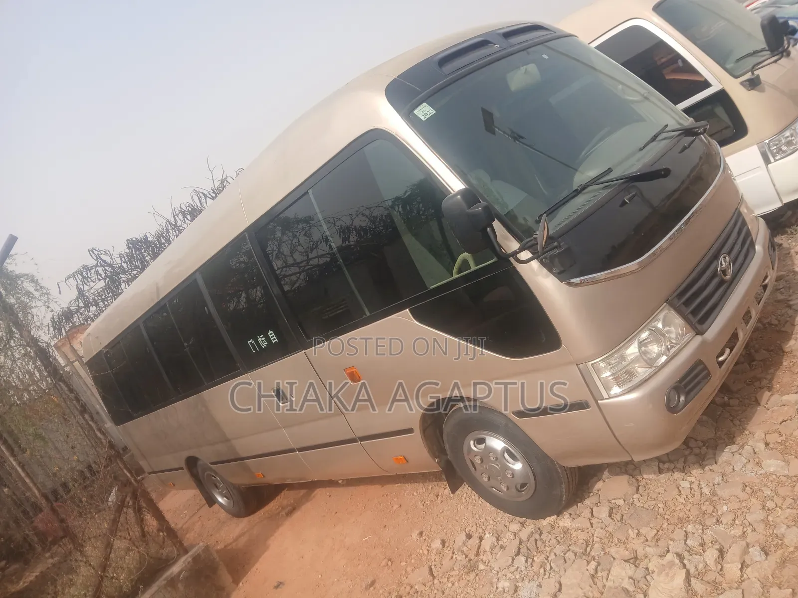Toyota Coaster 2010