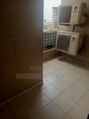 Furnished 4bdrm Block of Flats in Gerard for rent