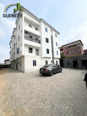 3bdrm Apartment in Ikate for sale