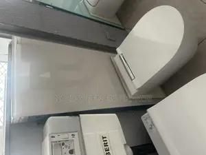 Geberit Monolith Wc With Glass Tank