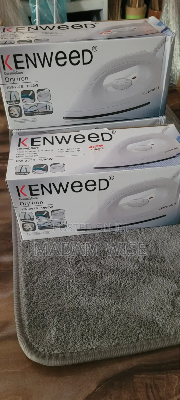 Electric Iron. Dry Iron. (Non-Stick)