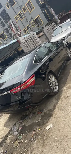 Toyota Avalon XLE 4dr Sedan (3.5L 6cyl 6A) 2014 Black