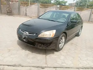 Honda Accord 2004 Black