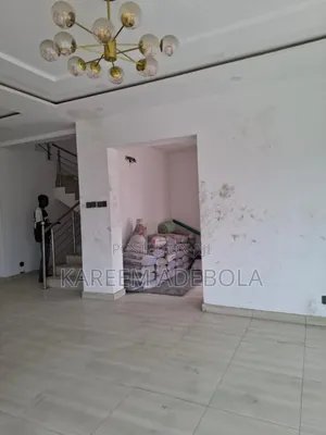 Furnished 3bdrm Block of Flats in Banana Island for rent