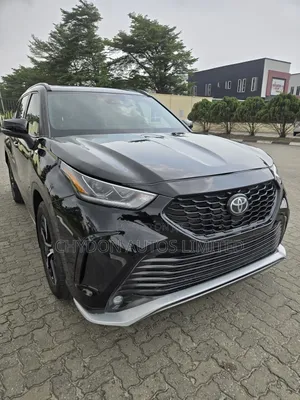 Toyota Highlander XSE 2022 Black