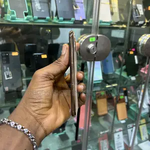 Apple iPhone 11 Pro 64 GB Gold