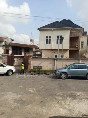 Furnished 4bdrm Duplex in Longe Agidingbi for sale