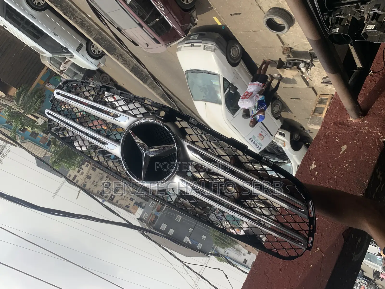 GLC 2015 Front Grill