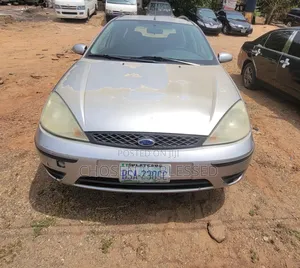 Ford Focus 1.8 2005 Silver