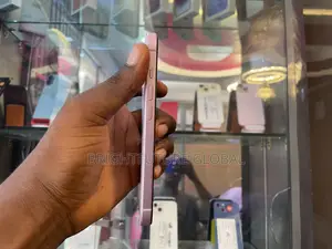Apple iPhone 15 128 GB Pink