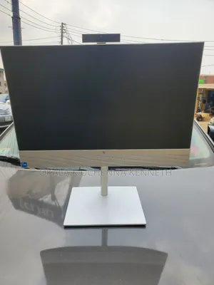 New Desktop Computer HP EliteOne 840 G9 8GB Intel Core i5 HDD 512GB