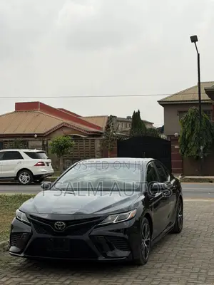 Toyota Camry 2018 Black
