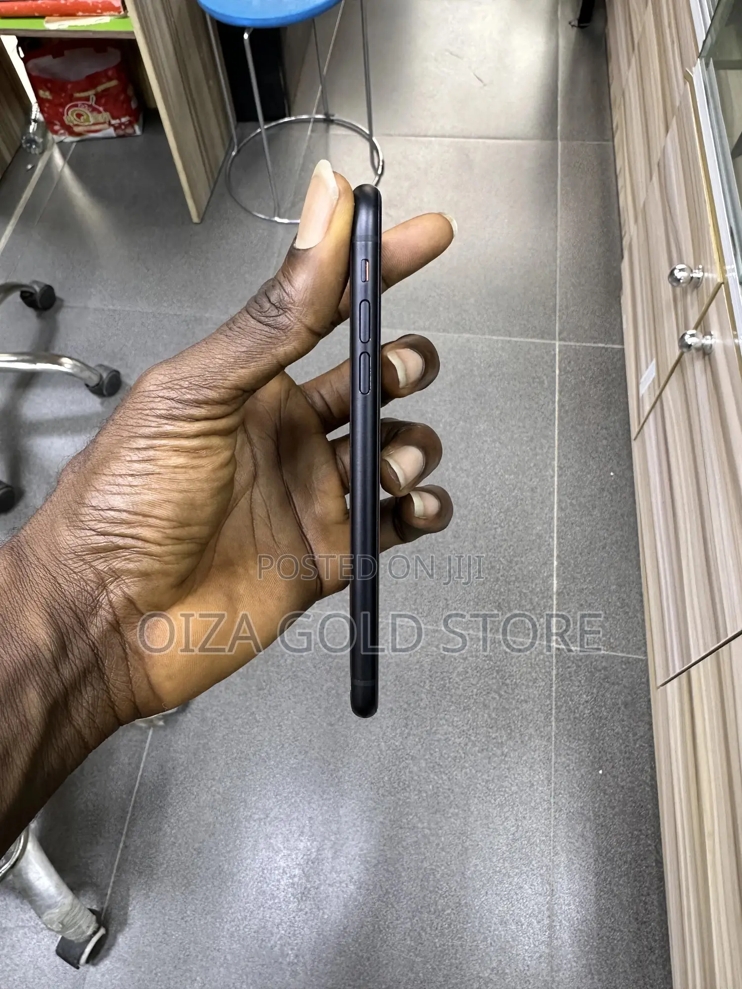 Apple XR 64 GB Black