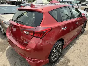 Scion iM Base 2016 Red