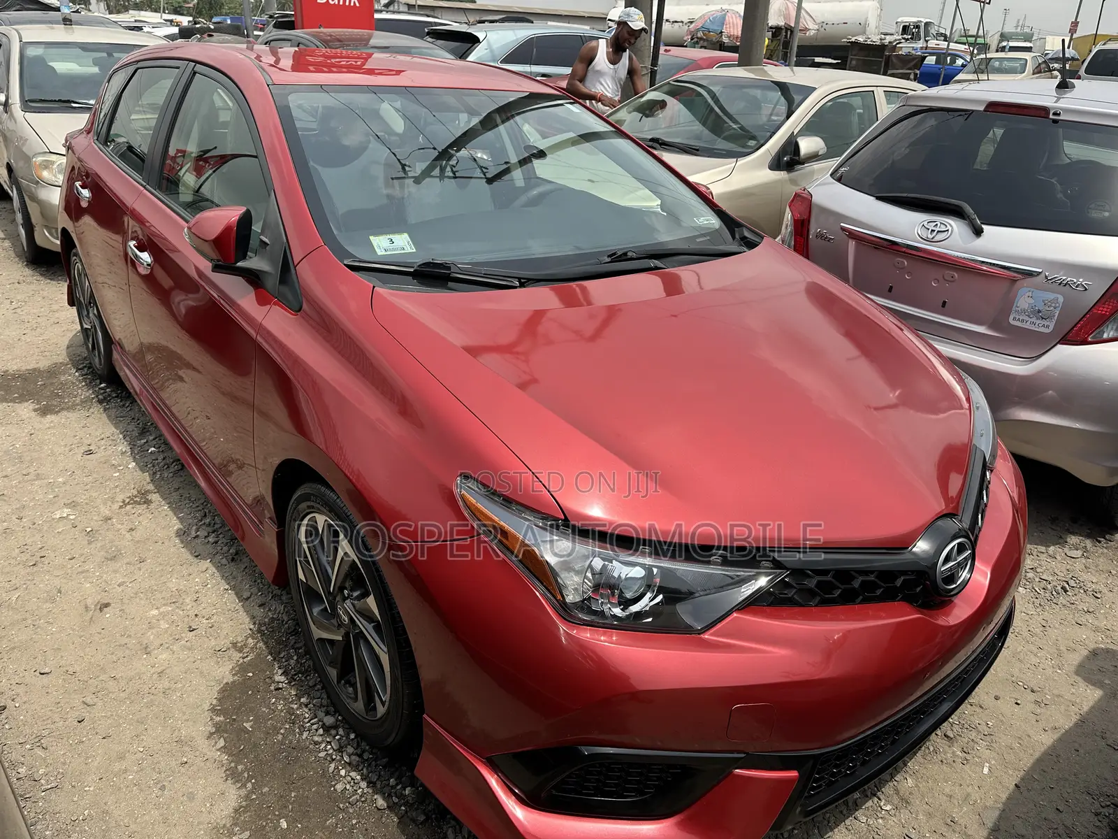 Scion iM Base 2016 Red