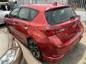 Scion iM Base 2016 Red