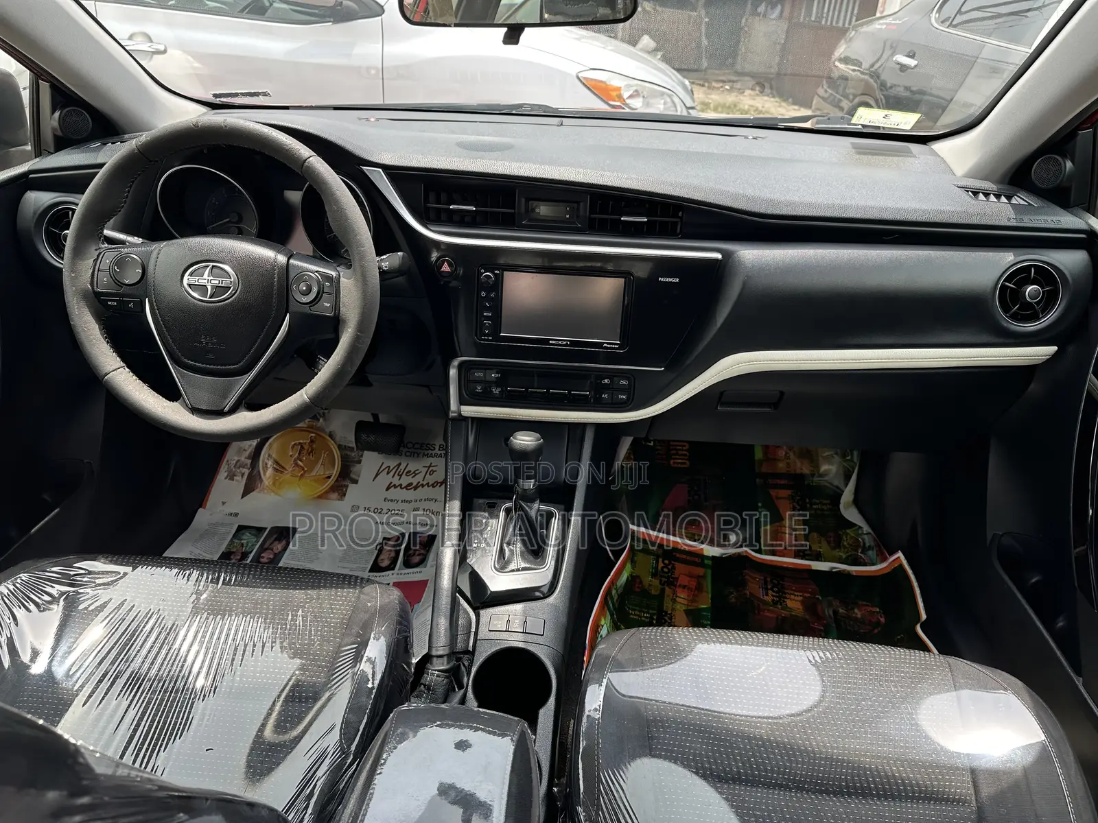 Scion iM Base 2016 Red