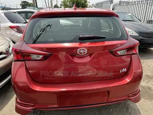 Scion iM Base 2016 Red