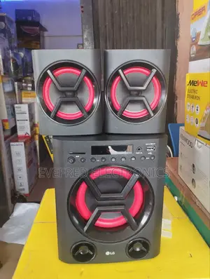 Lg Xboom Sound System 40watts With Strong Base