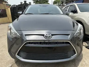 Toyota Yaris iA 1.5 FWD 2018 Gray